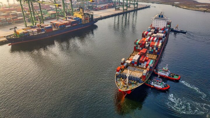 Rozwój portów handlowych w Polsce – dlaczego to jeden z najważniejszych obszarów inwestycyjnych?